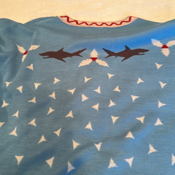 MEN’s XXL ugly Christmas sweater (worn one time) Santa vs Shark - Picture 6 of 8